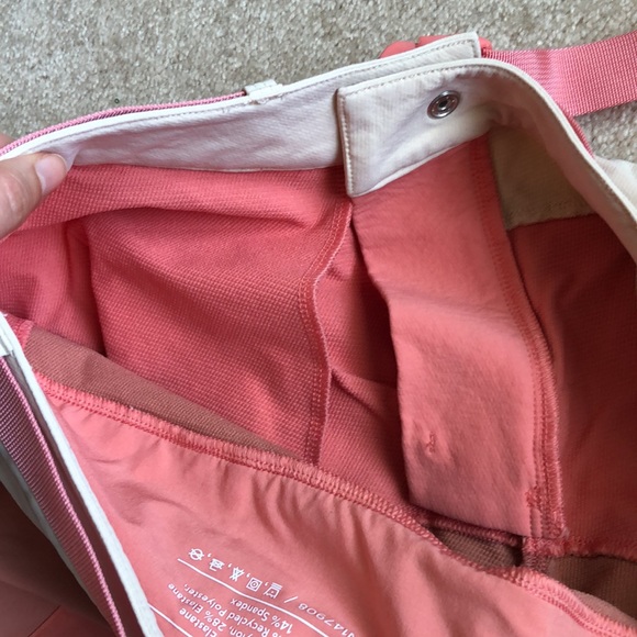 OV Rec Trek Shorts in Sold out color— Oatmeal/Lantana/Venice EUC - Picture 13 of 15